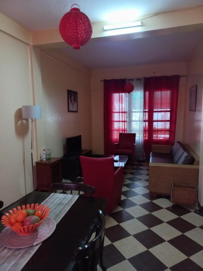 Appartement Sympathique Jules Ferry. ดาการ์ ภายนอก รูปภาพ