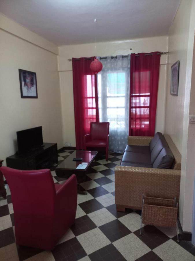 Appartement Sympathique Jules Ferry. ดาการ์ ภายนอก รูปภาพ
